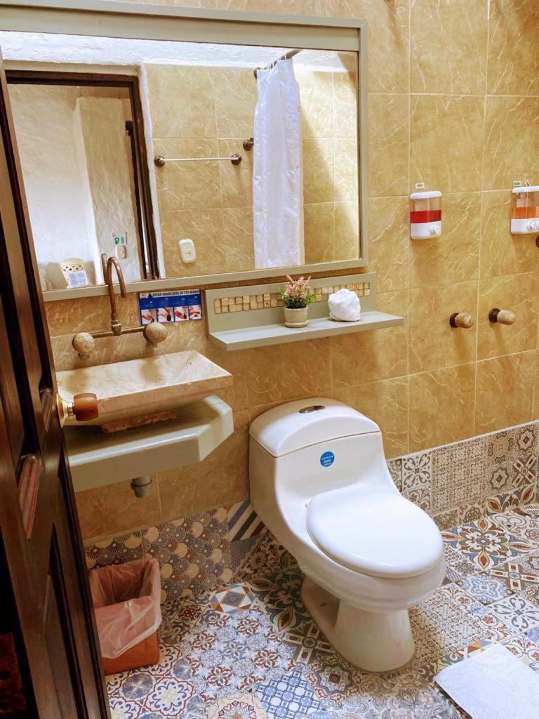 La Loma Hotel Баричара Экстерьер фото