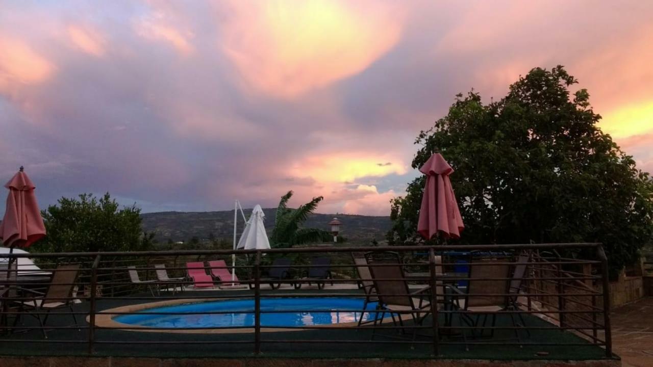 La Loma Hotel Баричара Экстерьер фото